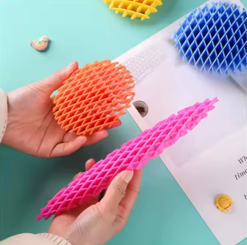 FlexiFingertip Mesh Toy