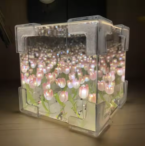 BloomLight Tulip Lamp