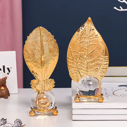 Metal Maple Gold Leaf Décor – Luxe Table & Shelf Accent