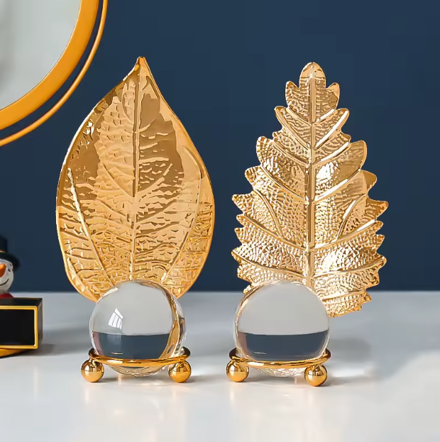 Metal Maple Gold Leaf Décor – Luxe Table & Shelf Accent