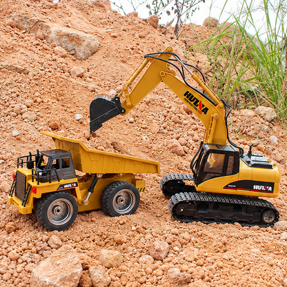 1:18 RC Dump Truck – Huina 1534 9-Channel Remote Control Construction Truck